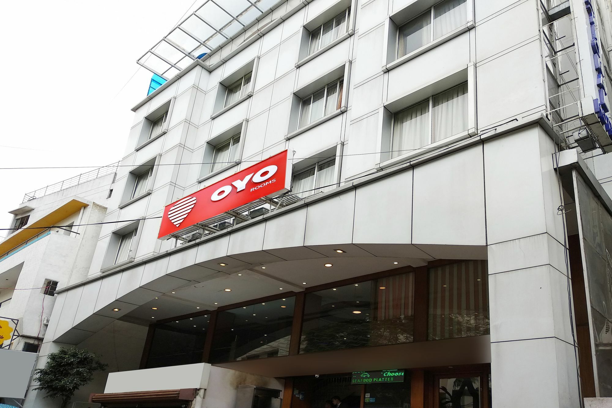 Oyo 9925 The Ocea International Hotel Bengaluru Kültér fotó
