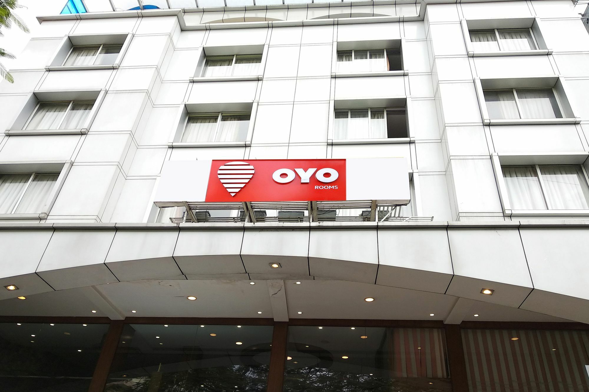Oyo 9925 The Ocea International Hotel Bengaluru Kültér fotó