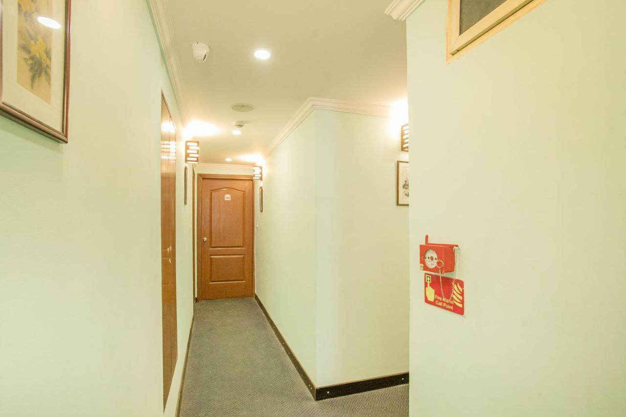Oyo 9925 The Ocea International Hotel Bengaluru Kültér fotó